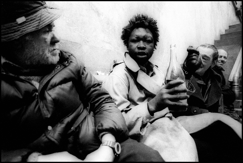 © Claudio Vitale, 1989, Milano, Homeless